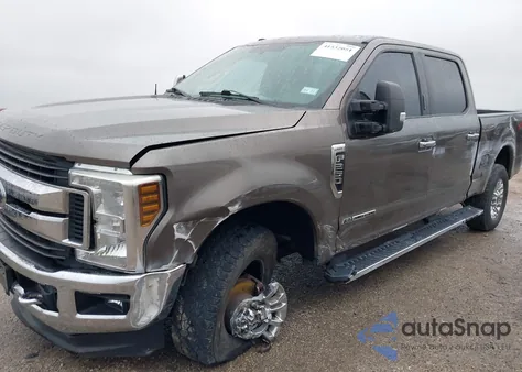 2019 Ford F-250 Xlt z USA, uszkodzony, nr VIN 1FT7W2BT7KEC97385